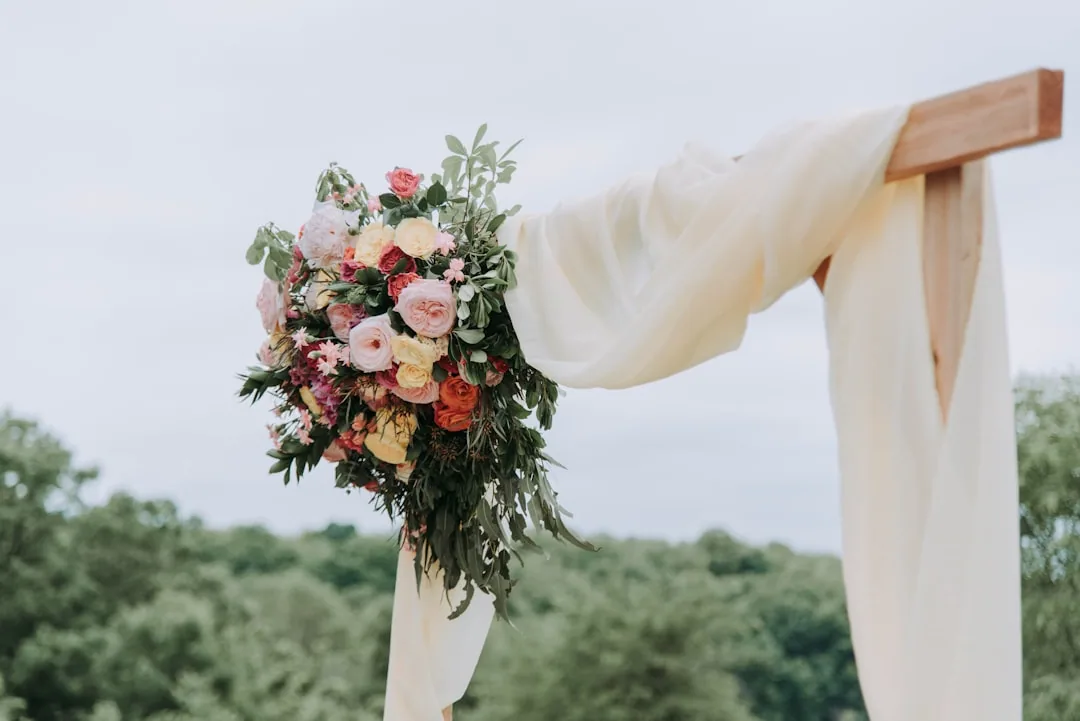 Boda civil vs religiosa en México: trámites, diferencias y costos 2026