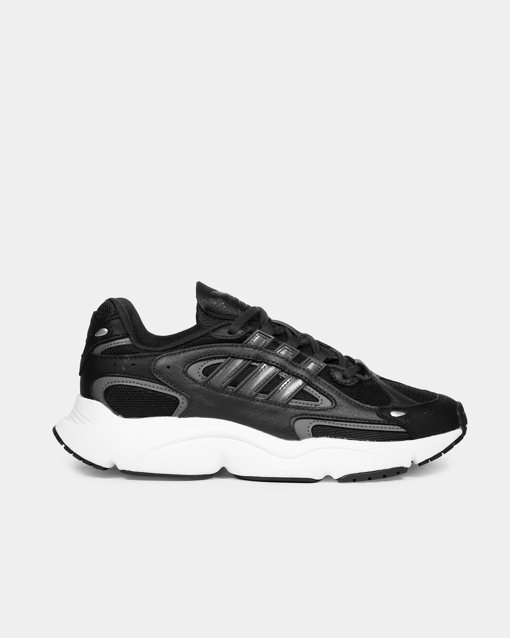 Tenis Adidas Ozmillen
